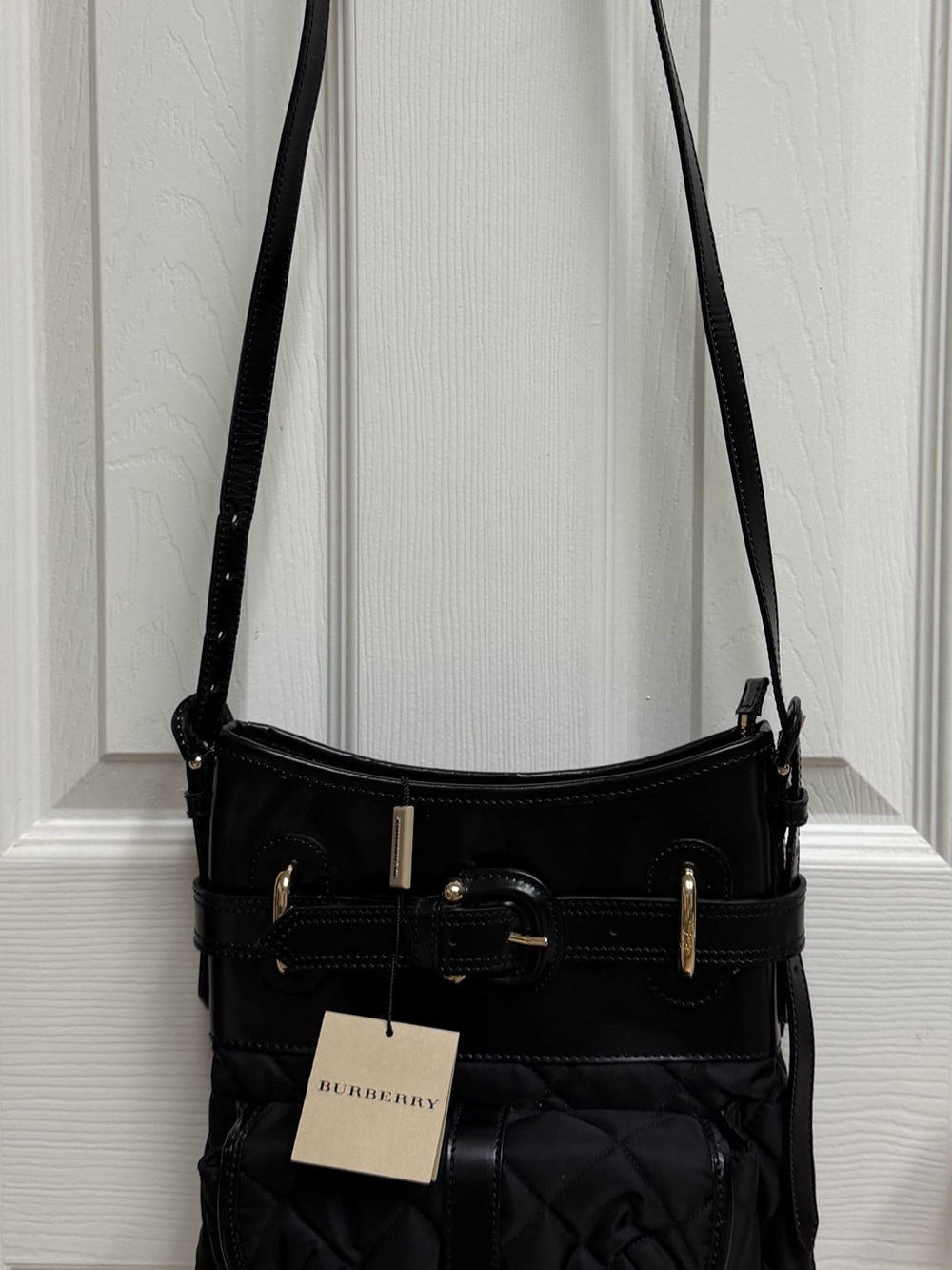 Burberry Black Quilted Crossbody Bag with Gold Hardware - Picture 1 of 9